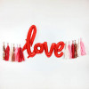 Надпись Love
